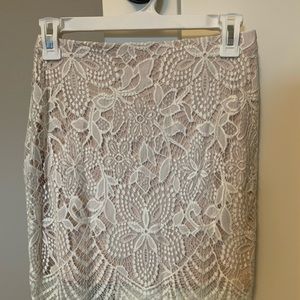 Express lace skirt